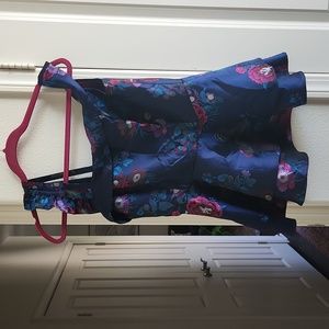 Scripted navy blue  blouse formal floral small sleeveless top